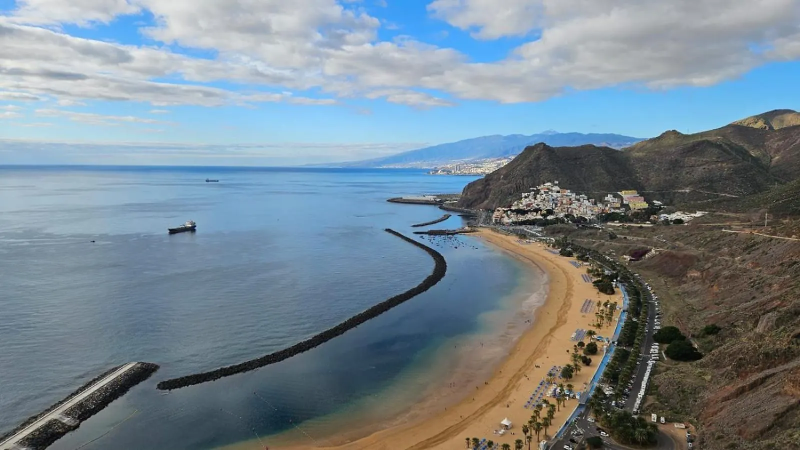 Ocean Front Playa Chica Apartment Santa Cruz de Tenerife Spain