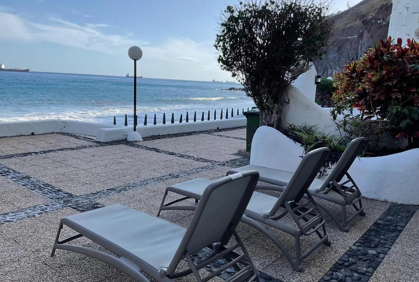 Ocean Front Playa Chica Apartment Santa Cruz de Tenerife 0*,